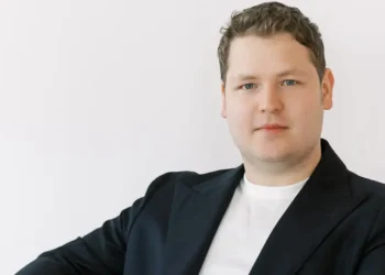 I’m 22 and worth $25 million. I don’t regret sacrificing sleep, friendships, and college parties to get here.