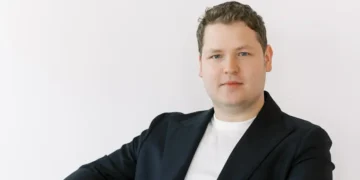 I’m 22 and worth $25 million. I don’t regret sacrificing sleep, friendships, and college parties to get here.