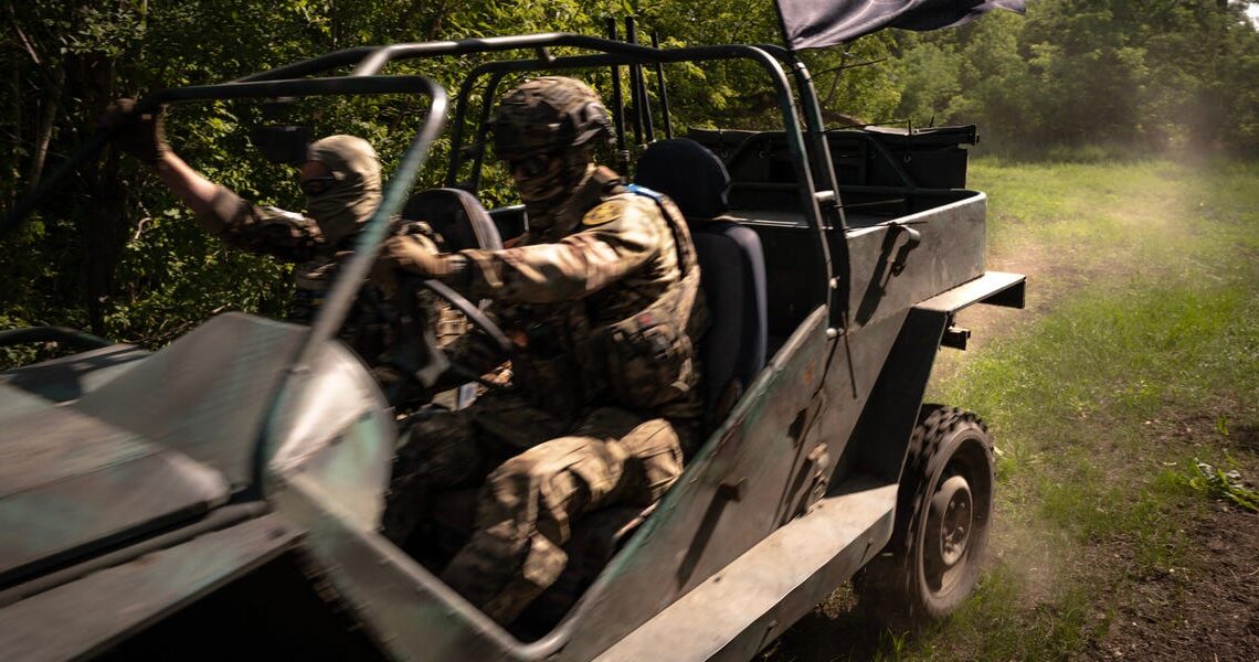 Ukraine’s special-ops buggies are fast &mdash; but dodging drones is a dangerous gamble