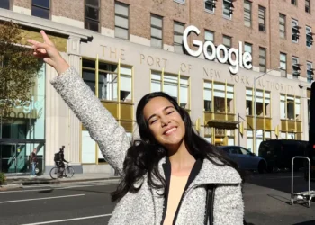 I’m a 26-year-old Google engineer who spent a year transitioning to an AI job. Here’s how I did it.