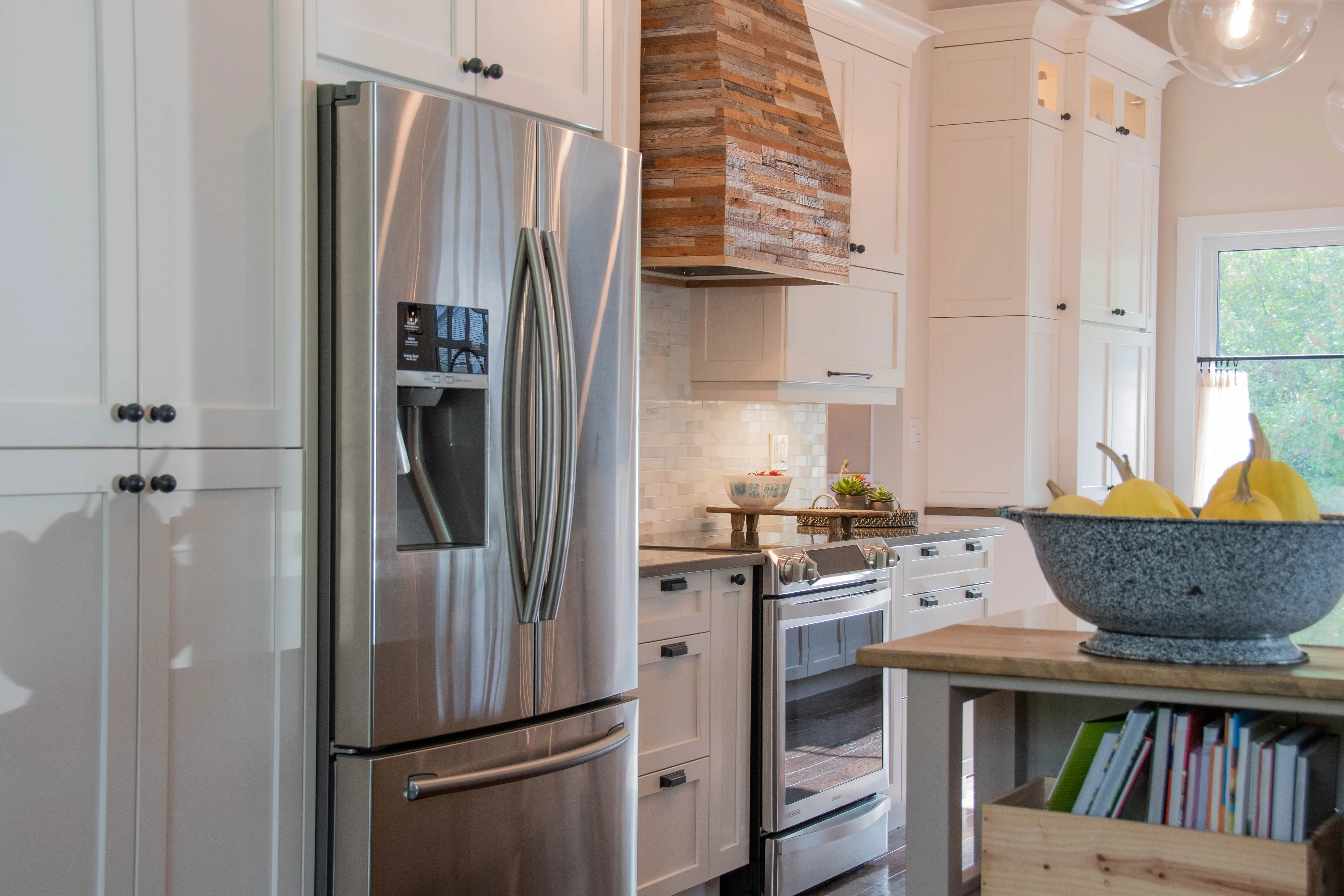 French-door stainless steel fridge in kitchen