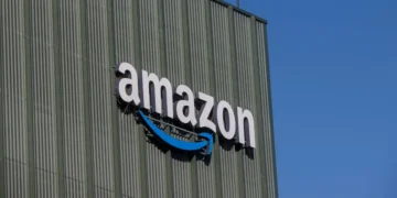 A longtime Amazon exec is jumping ship for OpenAI