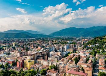 I got divorced and left the US at 57 to retire alone in Europe. Moving across the world has its pros and cons.