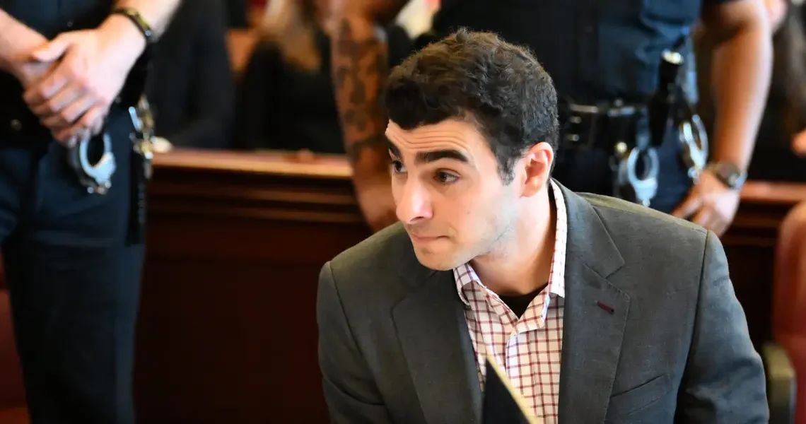 Luigi Mangioni claimed he was a homeless man named ‘Mark’ in surreal, newly revealed bodycam footage of his arrest