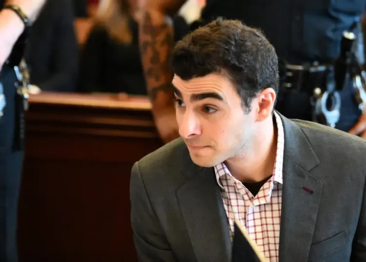 Luigi Mangioni claimed he was a homeless man named ‘Mark’ in surreal, newly revealed bodycam footage of his arrest