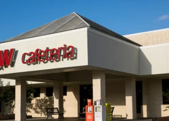 Restaurant chain K&W Cafeteria abruptly closes all its locations after 88-year run