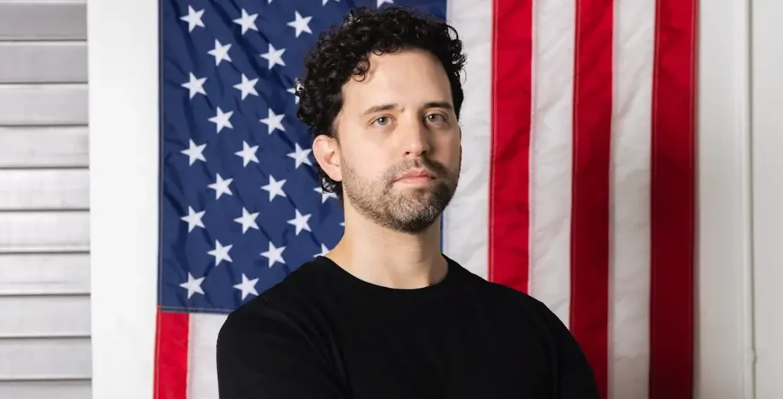 A father of four raised $4.5 million to help fuel the US manufacturing ‘renaissance’ with AI. Read his pitch deck.