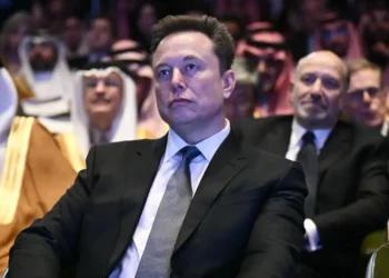 GM CEO says she privately told Biden that Musk and Tesla deserved more credit for EVs in the US after White House snub