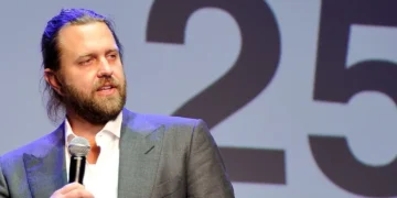 Jury hears how Netflix director lost a fortune on options trades — days after streamer sent him $11M for ‘visionary’ show