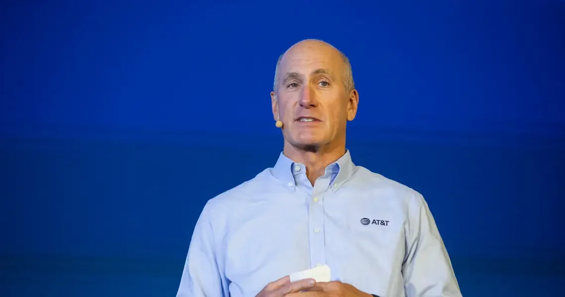 AT&T CEO says that young people should think about their careers in 4- to 5-year chapters