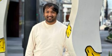 It took me 2.5 years to transition to an AI team at Google. These 11 books to help me pivot.