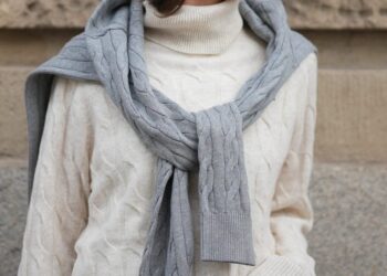 9 items to remove from your closet before 2026, according to professional stylists