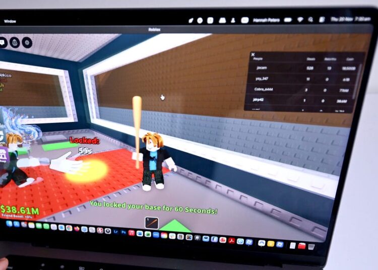 Russia is blocking Snapchat and Roblox, saying they’re used for ‘terrorist activities’