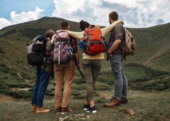 Walk, don’t run: The latest workout trend combines the great outdoors with low-stakes socializing