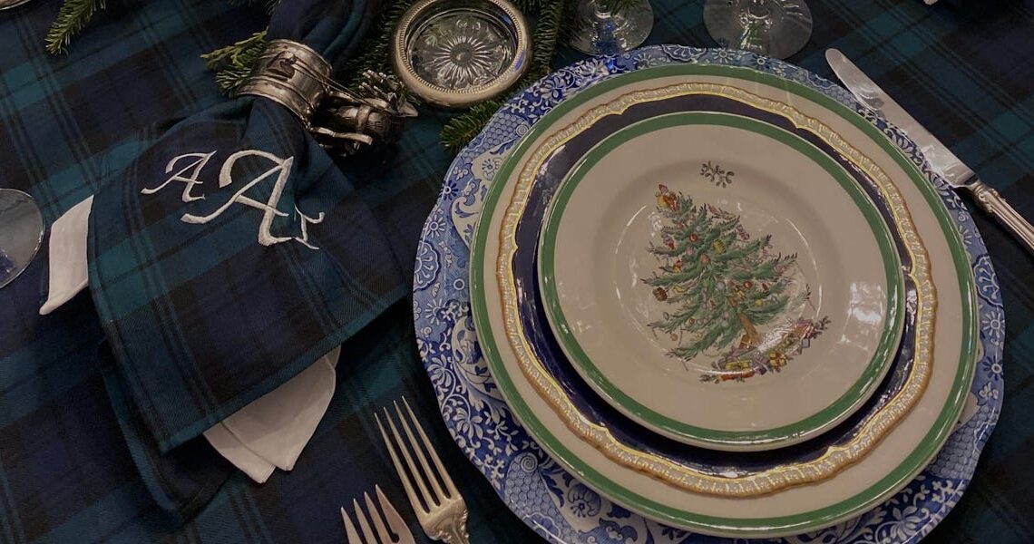 ‘Tis the season for plaid and jewel tones. Here’s how you can incorporate the Ralph Lauren Christmas look into your holiday decor.