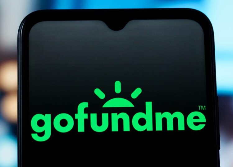 An 88-year-old worked 5 days a week at a supermarket. Then strangers raised almost $2 million so he could finally retire.