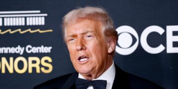 Trump says he’ll sign an executive order restricting states’ ability to regulate AI