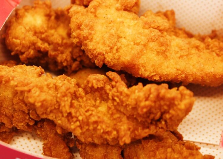 I tried chicken tenders from 14 fast-food chains and ranked them from worst to best
