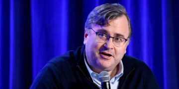 LinkedIn cofounder Reid Hoffman says he learned a lesson from a visit to Epstein’s island: ‘Note to self, Google before going’
