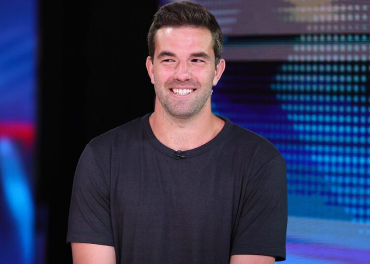 Billy McFarland’s Fyre Festival follow-up included a bathroom barge, French Montana, and another viral food photo