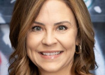 I went through early menopause at 29. It upended my work and life for nearly two decades — here’s what finally helped.