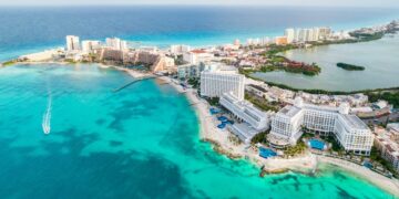 Everything you need to know if you’re traveling to the Caribbean, according to the US State Department