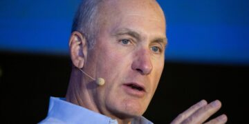 AT&T CEO says he made a mistake in how he went about fixing company culture — but the viral memo wasn’t it