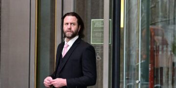 Netflix director takes the stand, recounts 5-week scramble to save sci-fi project at heart of his $11 million fraud trial