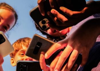 Australia is booting kids under 16 off social media. Some senators hope the US is next: ‘Our lack of action is inexcusable.’