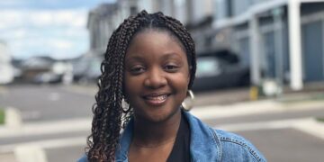 I made $560,000 in revenue last year reselling products on Amazon. Here’s exactly how I do it.