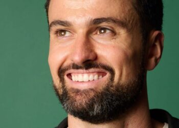 This AI matchmaking startup says it can find your ‘soulmate’ — but be prepared to spend $50,000. Read its pitch deck.