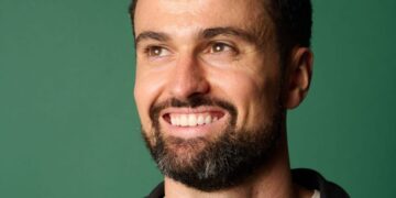 This AI matchmaking startup says it can find your ‘soulmate’ — but be prepared to spend $50,000. Read its pitch deck.