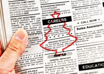 Don’t fall for the myth that no one hires during the holidays