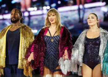 Taylor Swift gave her Eras Tour crew bonuses in amounts that literally made their jaws drop