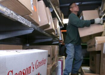 The one thing to watch for when shopping online this holiday season