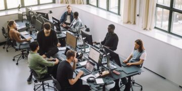 The top 5 most common ways people say they’re using AI in the workplace