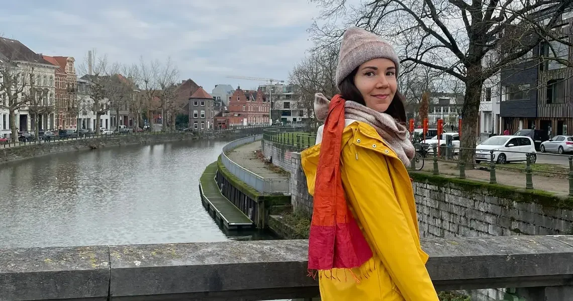 I take solo trips despite being in a committed 3-year relationship. It’s my secret to being a better partner.