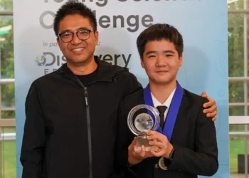 A 13-year-old won $25,000 for his AI fall-detecting device. He used the money to develop a free app.