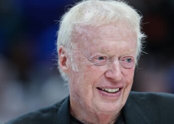 Nike cofounder Phil Knight’s $2 billion pledge for cancer research was the largest donation of 2025