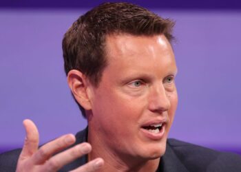 Middle Eastern money raised questions about Paramount’s WBD bid &mdash; but that’s not why Netflix won