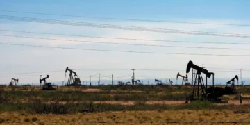 Commodities trades stung hedge funds this year. It’s not stopping firms from piling in.