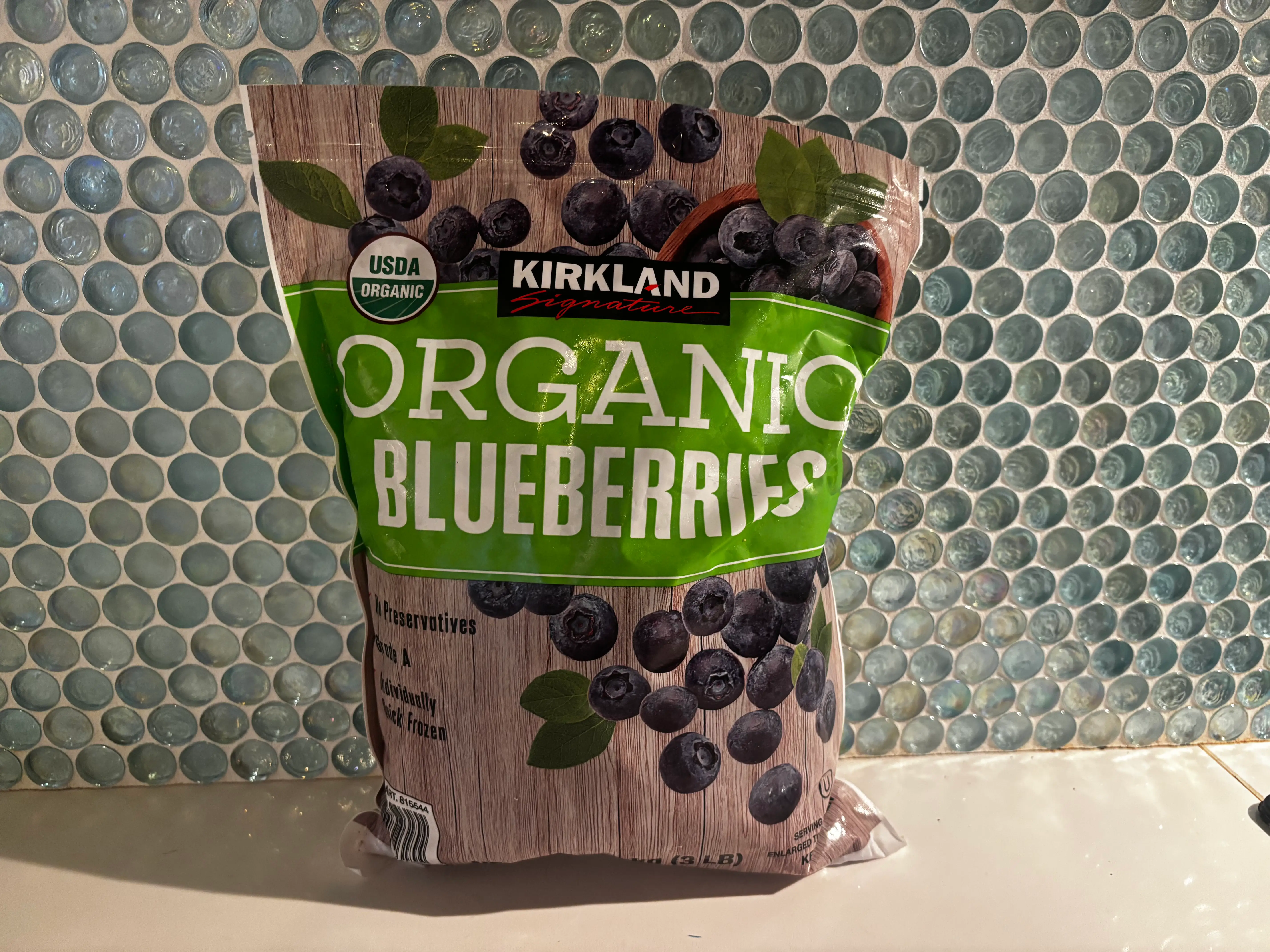 Kirklans Signature frozen organic blueberries