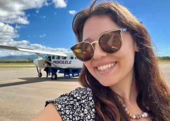 I flew to the ‘least touristy’ island in Hawaii on a 9-passenger plane. I’d only suggest this trip to certain travelers.