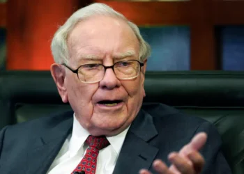 Warren Buffett went viral, stacked cash, and dropped a bombshell in 2025. Here are 6 highlights of his last year as CEO.