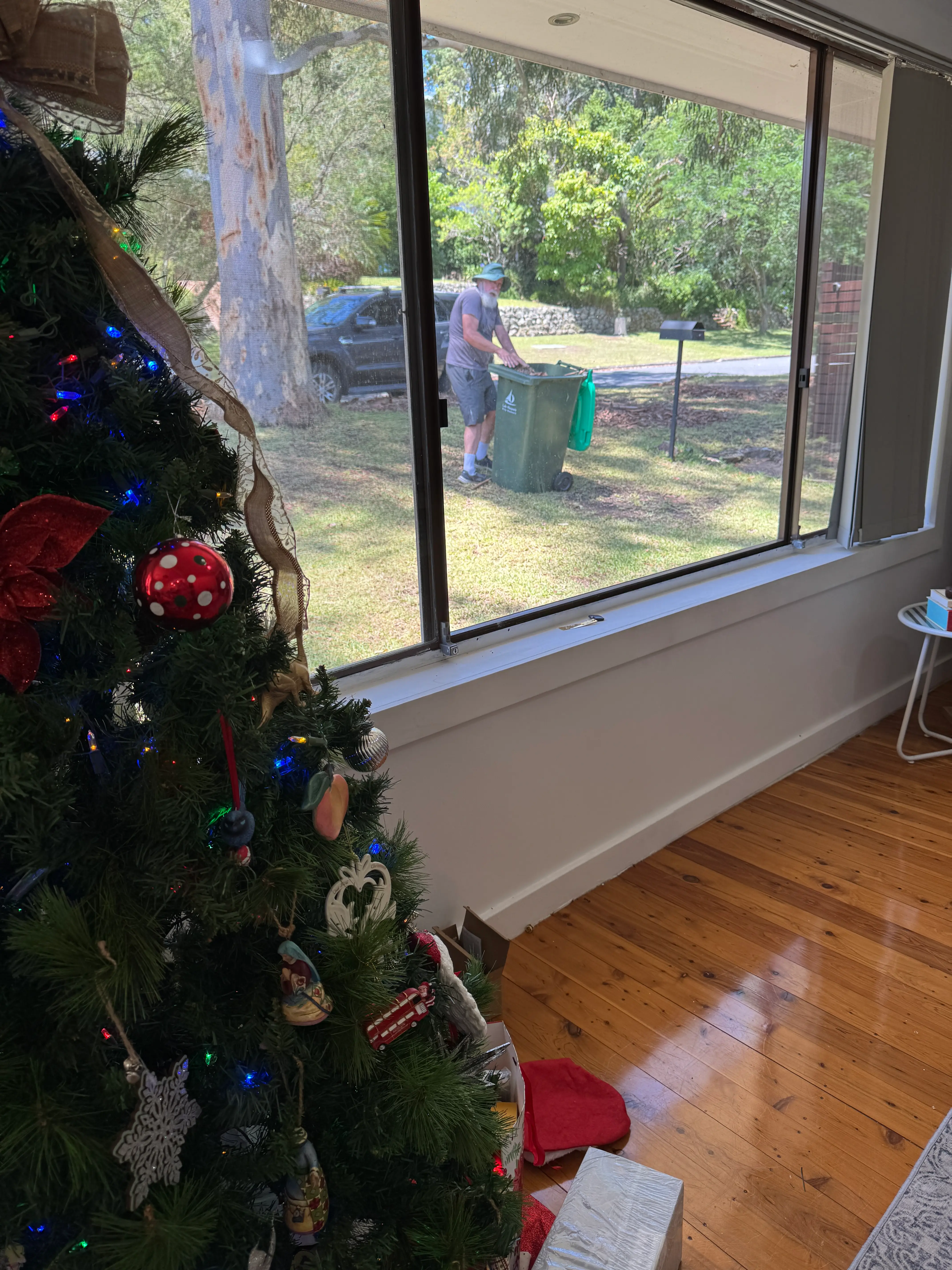 Rachel Reva's doing yard work