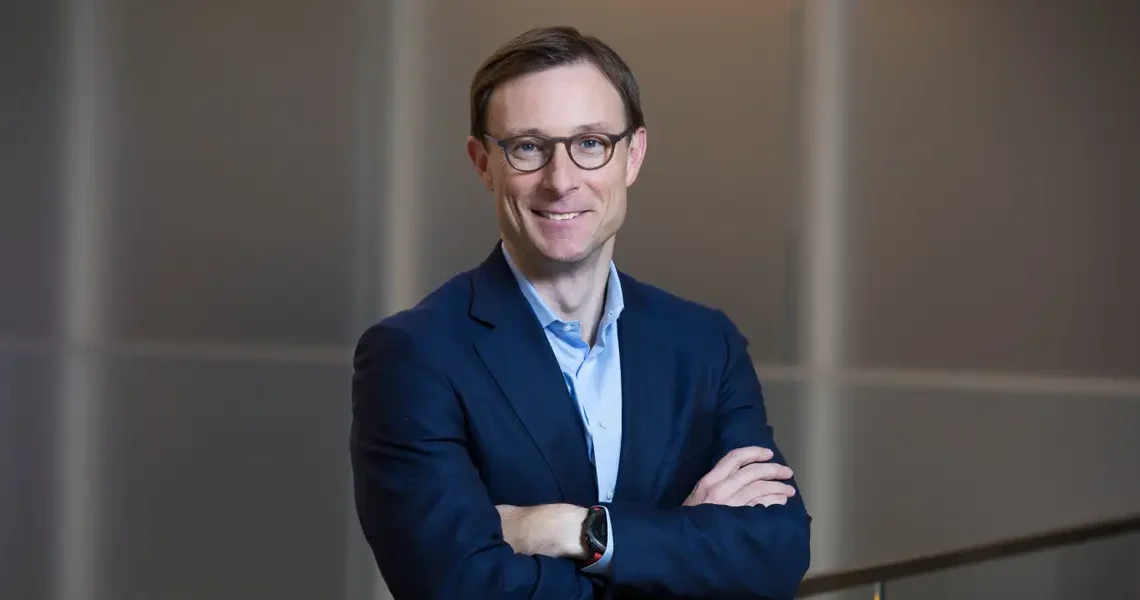 Visa’s global president shares the 4-hour weekly habit that helps him get ahead