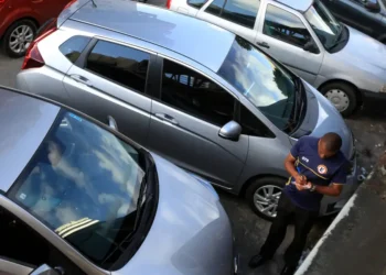 Using AI to avoid getting your car towed