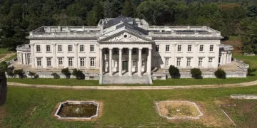 8 abandoned mansions around the world that were once worth millions