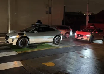 Waymo shut down service during San Francisco’s blackout because its driverless taxis got confused