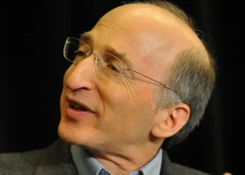 A Nobel Prize-winning physicist explains how to use AI without letting it do your thinking for you